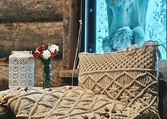 ヴィラ Amo By The